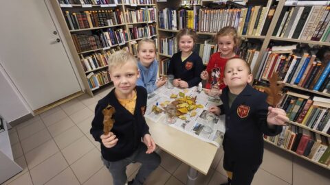 Pirmokai aplankė biblioteka (4)