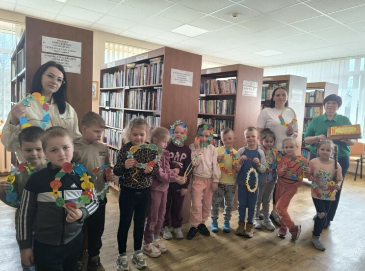 „Velykų rytą belaukiant“ – pavasariška šventė bibliotekoje