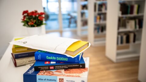 Knyga iš kito miesto bibliotekos? Misija įmanoma!