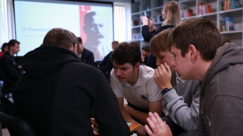 „Cud nad Wisłą” – młodzieżowa burza mózgów