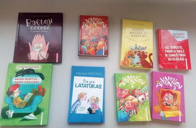 Kelionė po knygų pasaulį (1)