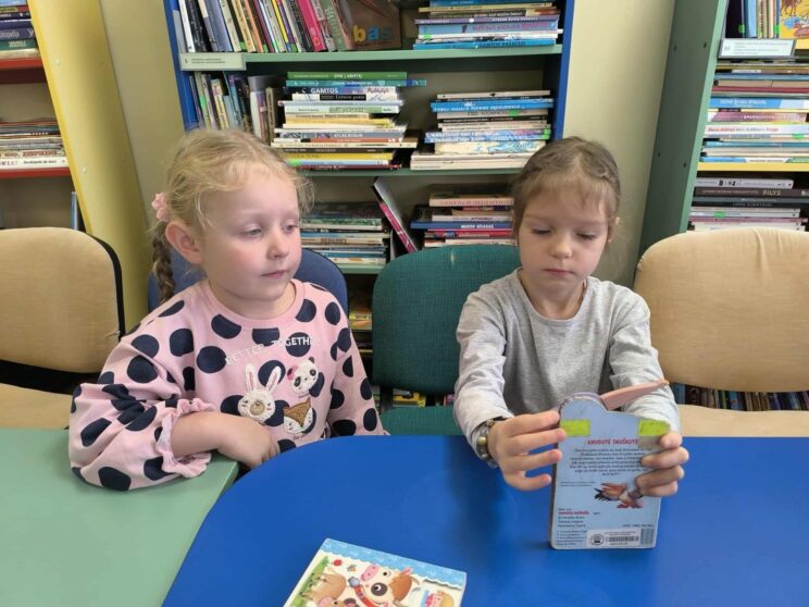 Edukacinis užsiėmimas „Pasidaryk pats – mano pirmoji knygelė“