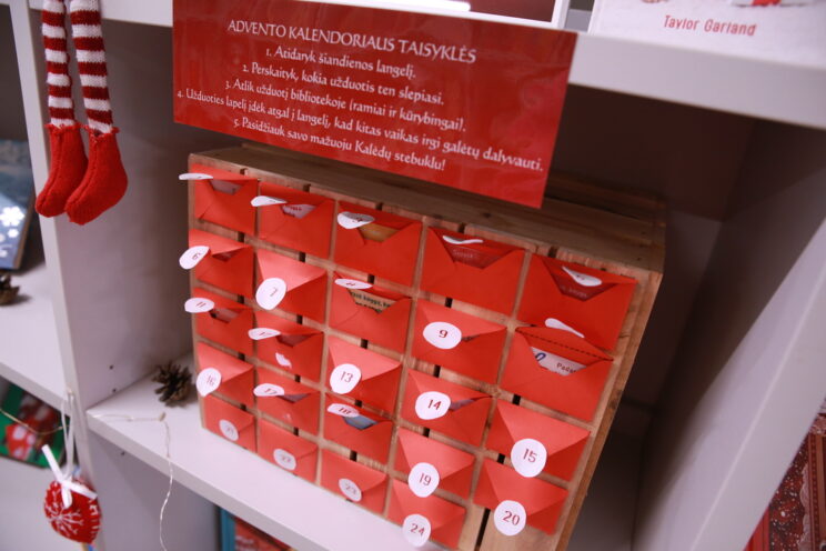 Šventinė edukacija vaikams: kūryba, pasakos ir Kalėdų dvasia bibliotekoje