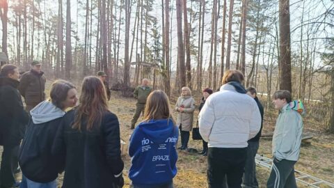 Mylėkime gamtą – kelkime inkilus (1)