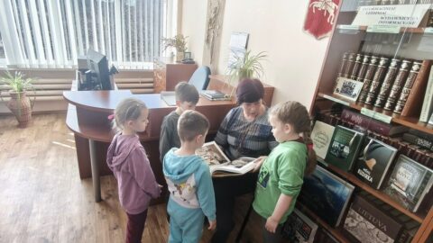 Pirmasis žingsnis į skaitymo pasaulį (2)