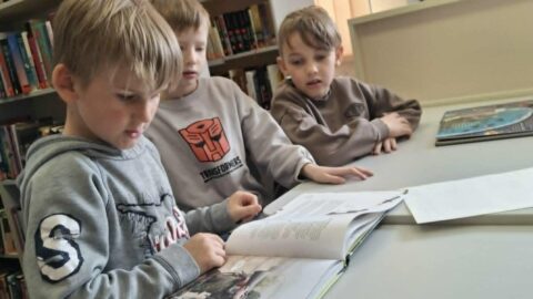 Mažieji svečiai Pagirių bibliotekoje (15)