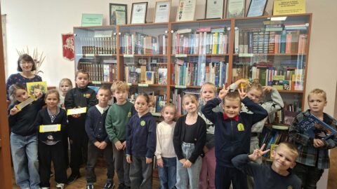 Jaunųjų skaitytojų kelionė Kalvelių bibliotekoje (5)