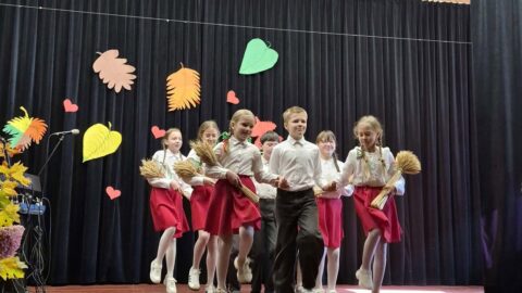 Medininkuose paminėtos Senjorų ir Mokytojų dienos